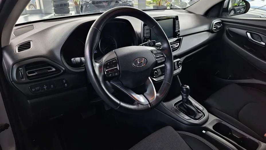 HYUNDAI i30 i30 1.6 D Comfort DCT