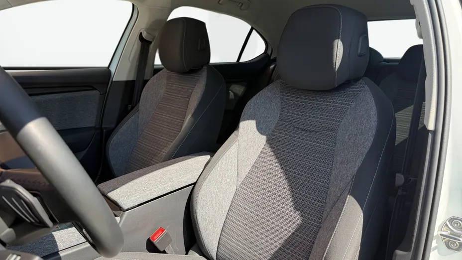 SKODA Superb Superb 2.0 TDI SCR 4x4 Selection DSG