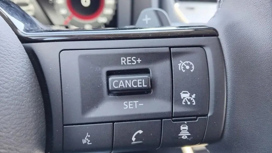 NISSAN Qashqai Qashqai 1.3 DIG-T mHEV N-Connecta Xtronic