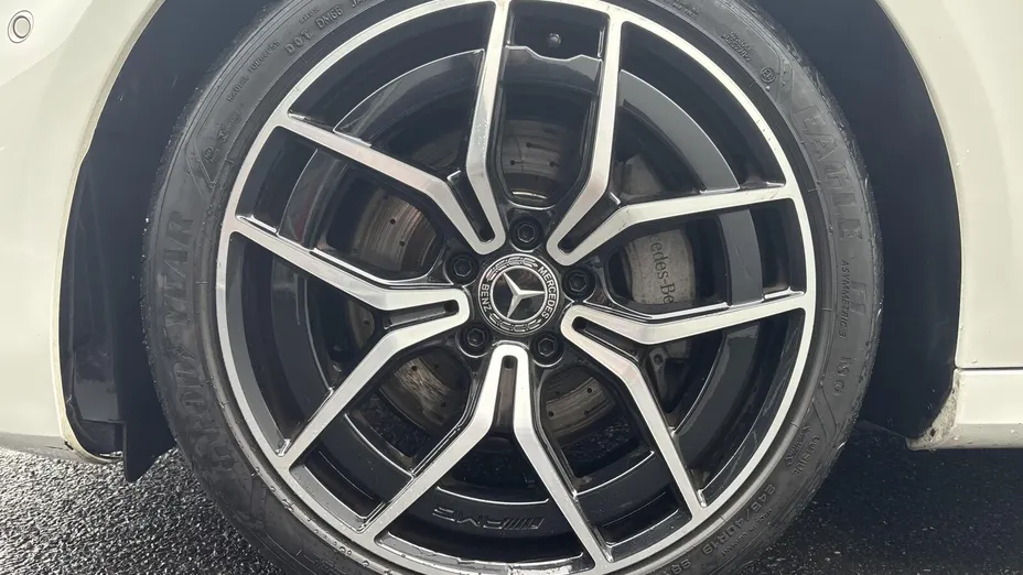 MERCEDES-BENZ E Klasa E 220 d 4-Matic AMG/Avantgarde