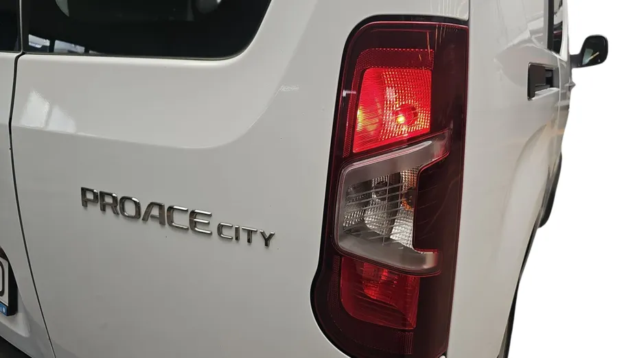 TOYOTA Proace City Proace City 1.5 D-4D Long 2,3t Active (bryg.)