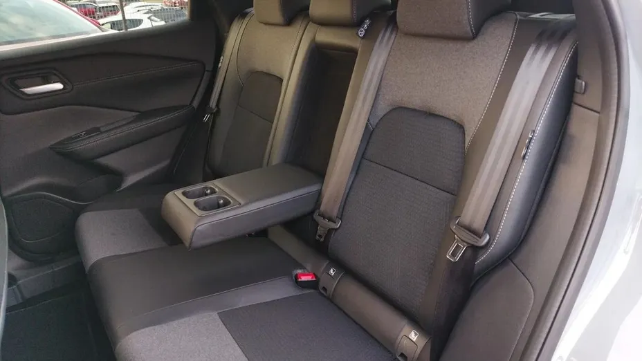 NISSAN Qashqai Qashqai 1.3 DIG-T mHEV N-Connecta Xtronic