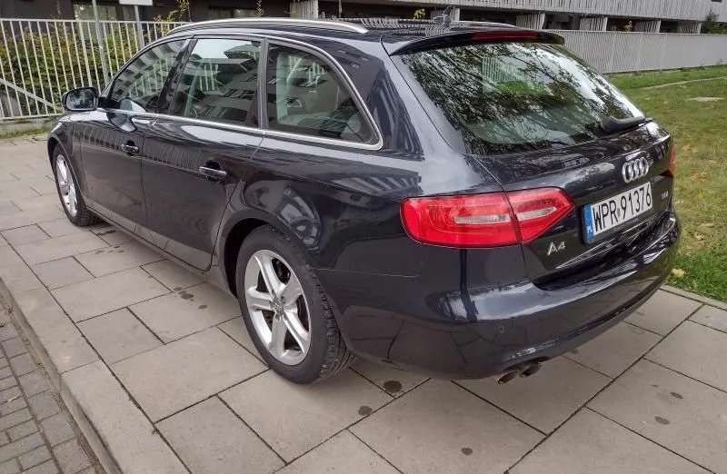 AUDI A4 Avant -