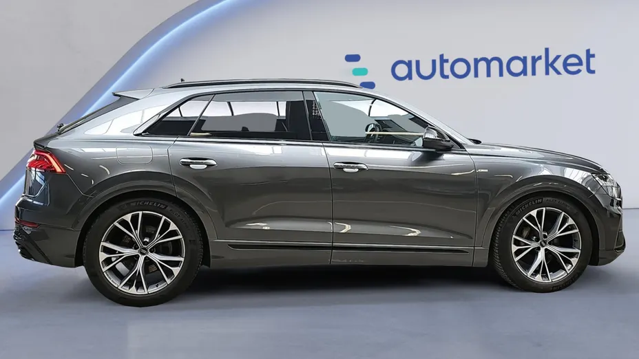 AUDI Q8 / E-Tron Q8 50 TDI mHEV Quattro Tiptronic