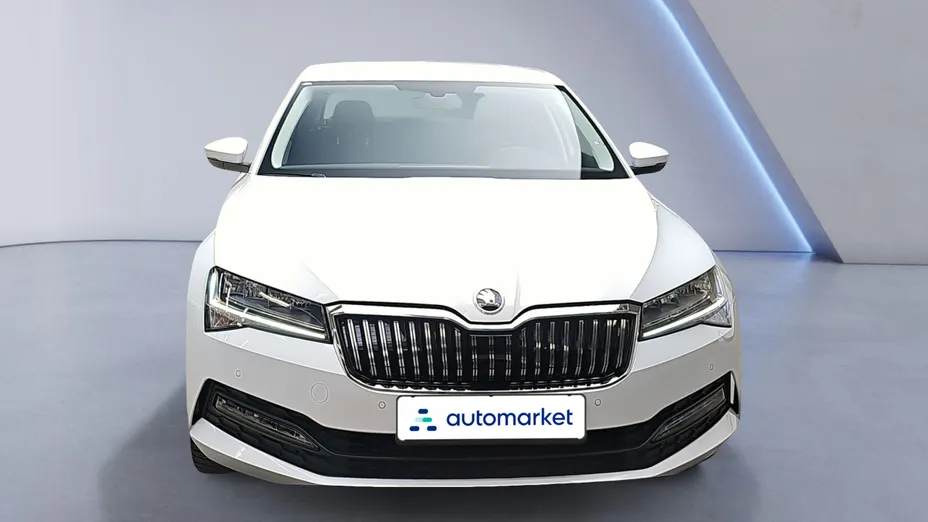 SKODA Superb Superb 2.0 TDI SCR Ambition DSG