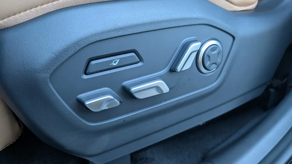 HYUNDAI Santa Fe Santa Fe 1.6 T-GDI PHEV Caligraphy 4WD aut 6os. Nowy