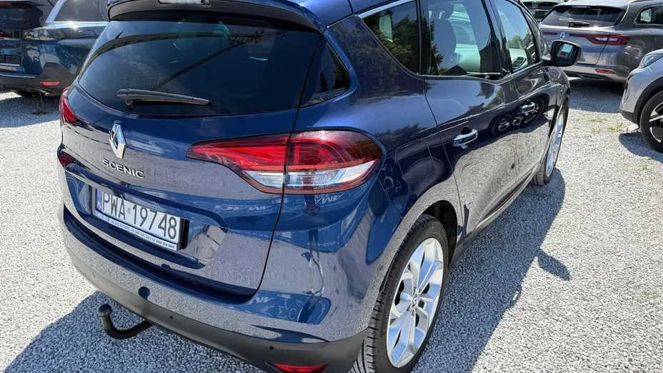 RENAULT Scenic -