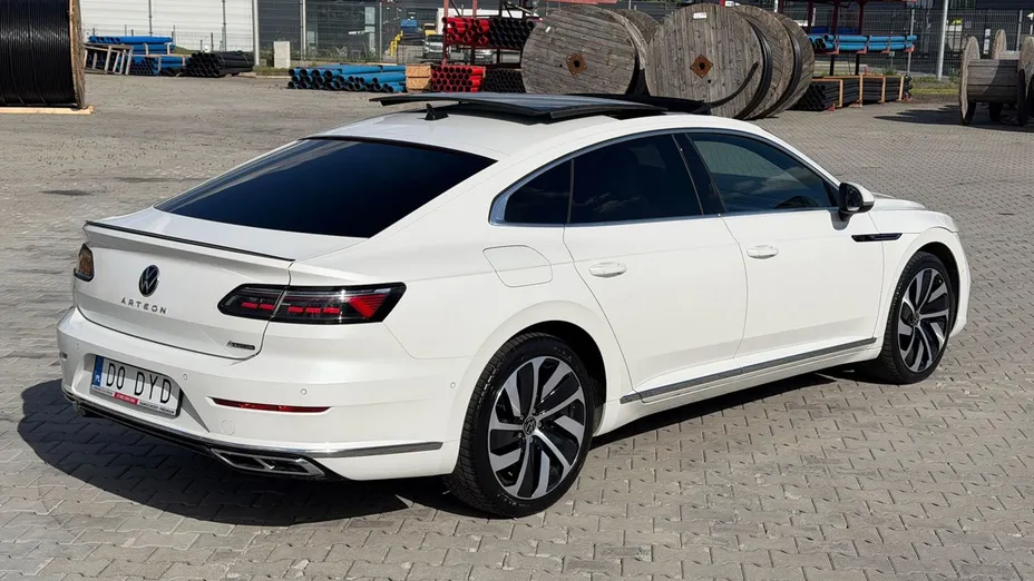 VOLKSWAGEN Arteon -