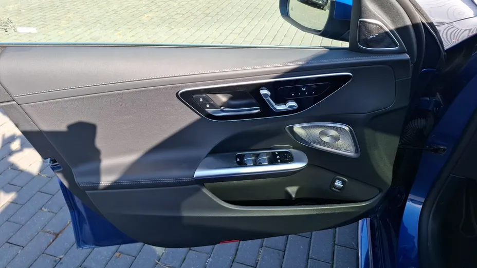 MERCEDES-BENZ C Klasa C 200 mHEV 4-Matic AMG