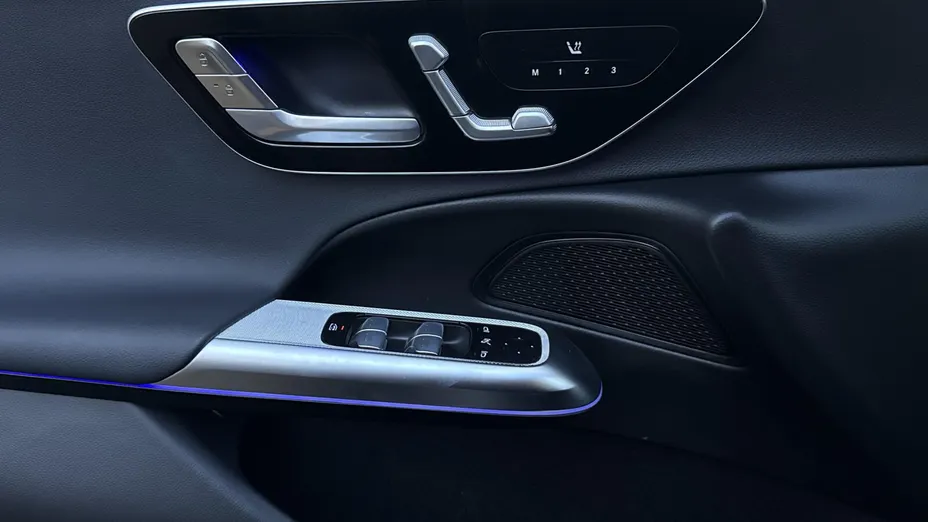 MERCEDES-BENZ E Klasa E 200 d mHEV Avantgarde 9G-Tronic