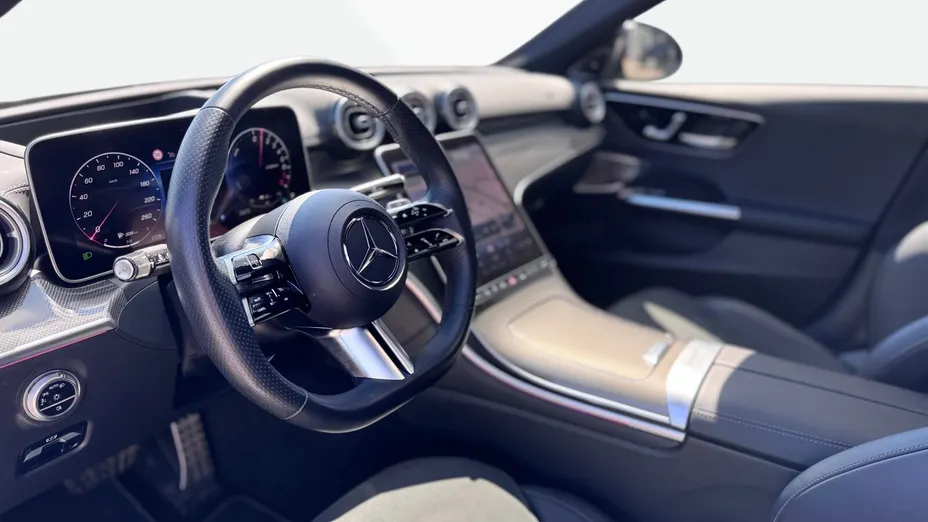 MERCEDES-BENZ C Klasa C 300 e PHEV AMG