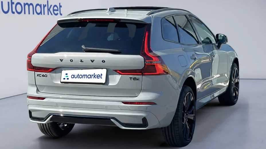 VOLVO XC60 XC60 T8 Plug-In Hybrid AWD Ultra Black Edition aut