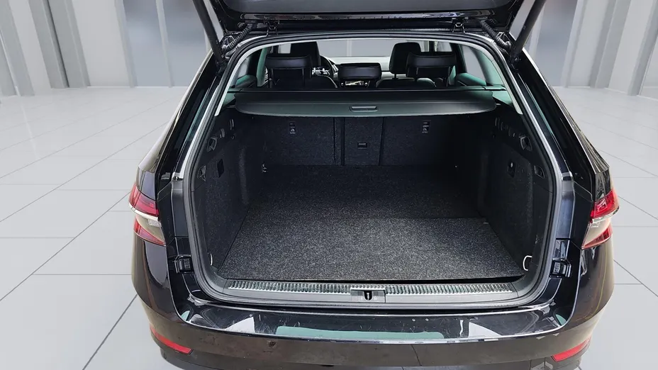 SKODA Superb Superb 1.4 TSI Plug-In Hybrid Style DSG