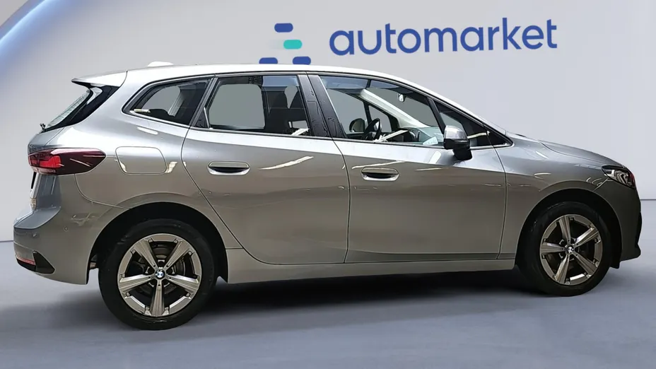 BMW Seria 2 218i aut