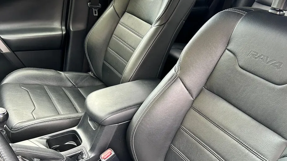 TOYOTA RAV4 RAV4 2.0 Executive 4x4