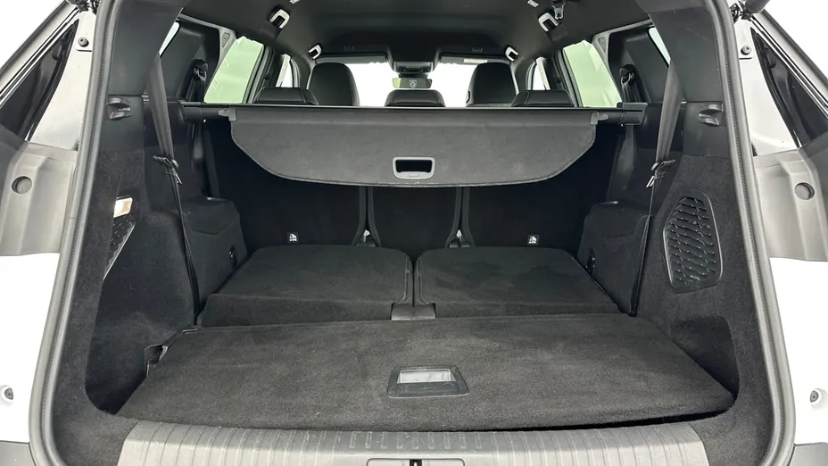 PEUGEOT 5008 -