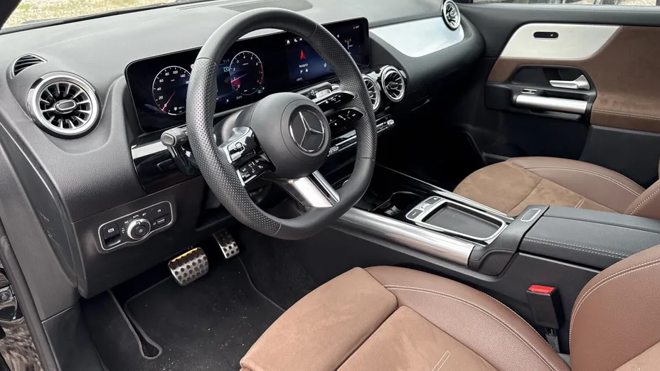MERCEDES-BENZ GLA GLA 200 mHEV AMG Line 7G-DCT