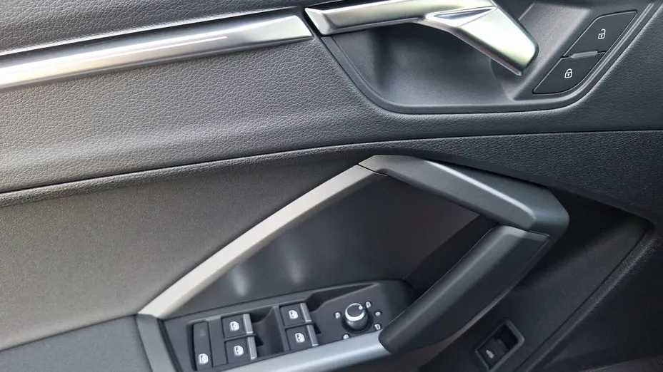 AUDI Q3 Sportback -