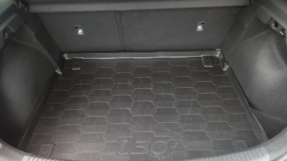 HYUNDAI i30 i30 1.5 T-GDI 48V Smart