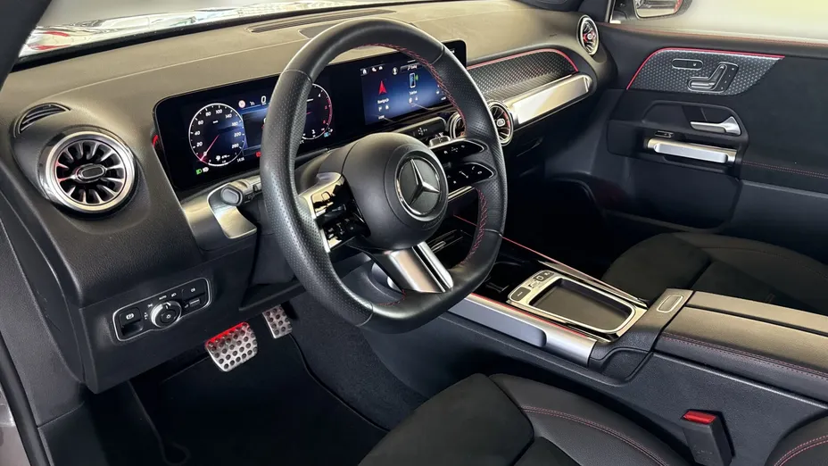 MERCEDES-BENZ GLB GLB 220 d 4-Matic AMG Line 8G-DCT