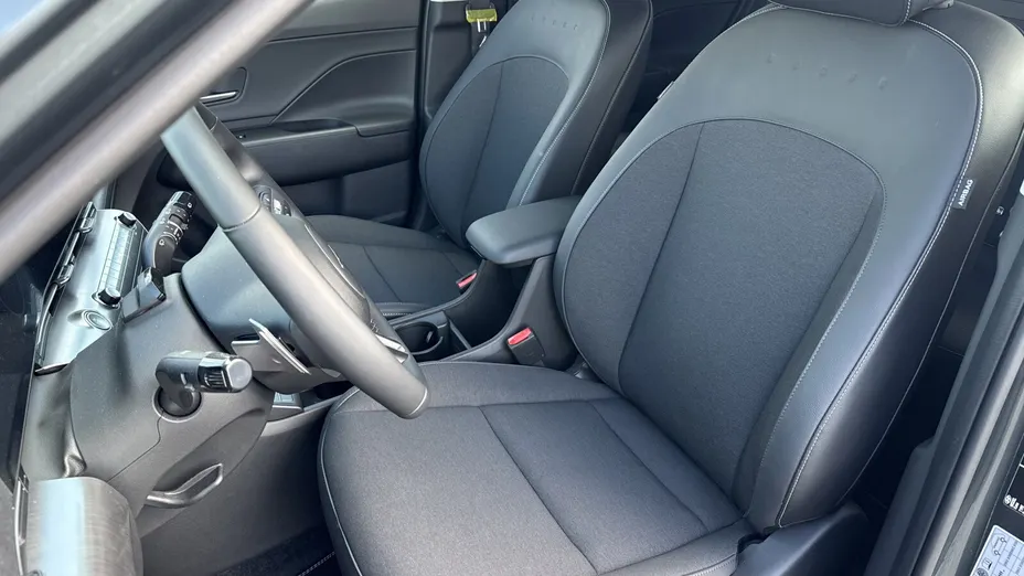 HYUNDAI Kona Kona Electric 65kWh Smart Nowy