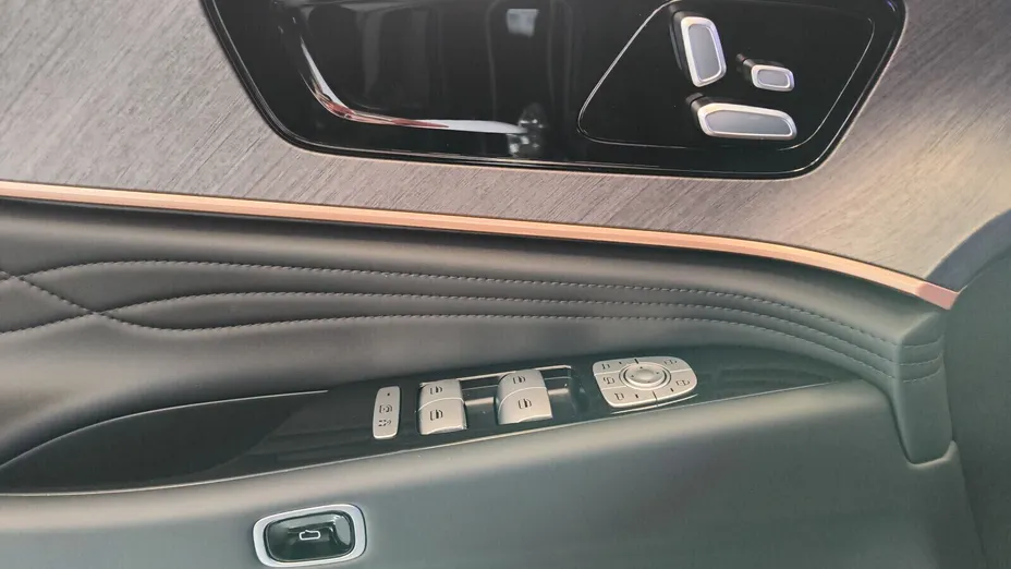 JAECOO 8 -