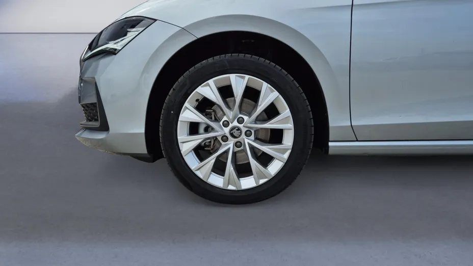 SKODA Superb Superb 1.5 TSI mHEV Drive DSG Nowy