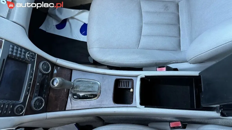 MERCEDES-BENZ C Klasa -