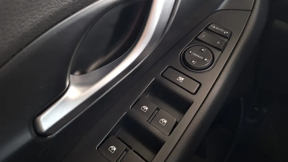 HYUNDAI i30 i30 1.5 T-GDI 48V Comfort DCT