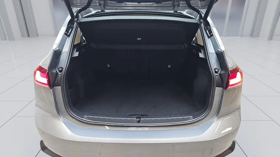 BMW Seria 2 218i aut