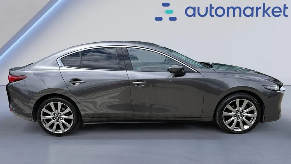 MAZDA 3 3 2.0 mHEV Centre-Line aut