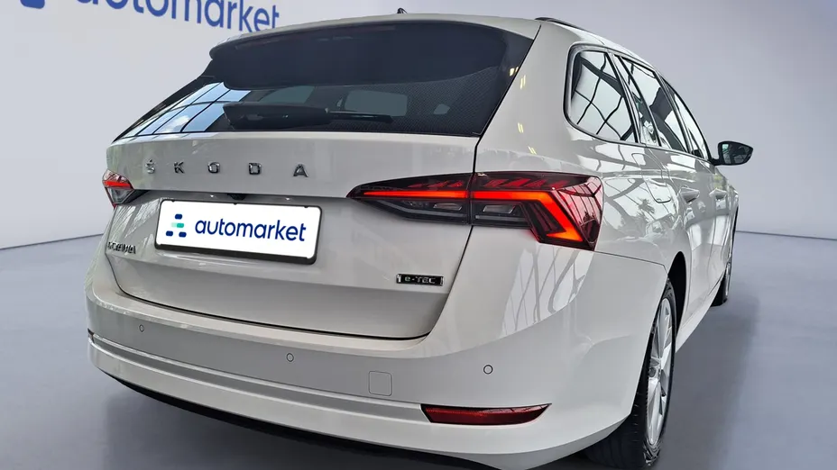 SKODA Octavia Octavia 1.5 TSI e-Tec Ambition DSG