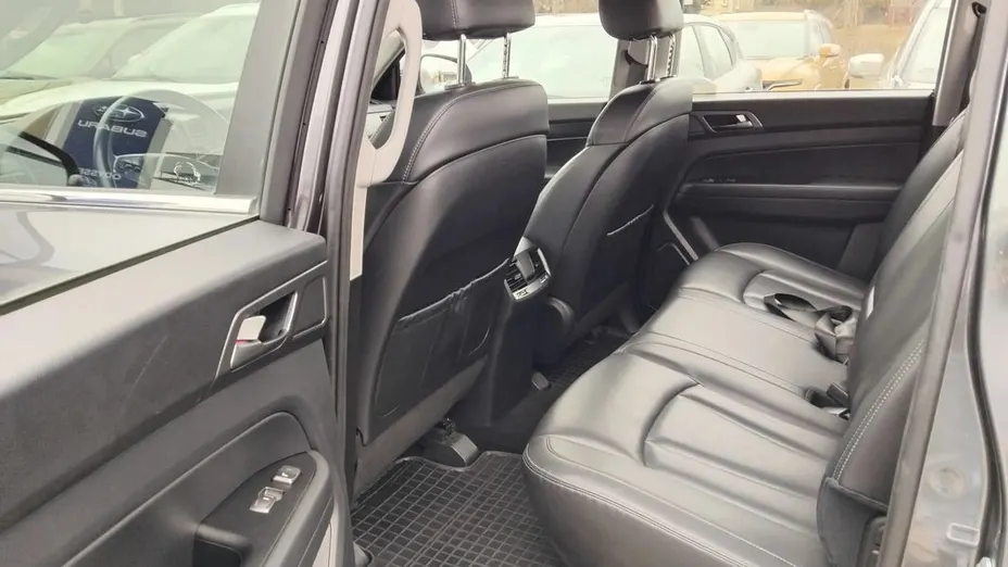 KGM / SSANGYONG Musso Musso Grand 2.2 e-XDi Quartz 4WD aut