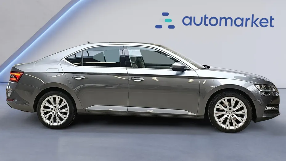 SKODA Superb Superb 2.0 TSI Style DSG