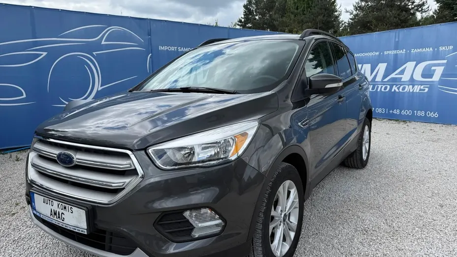 FORD Kuga -