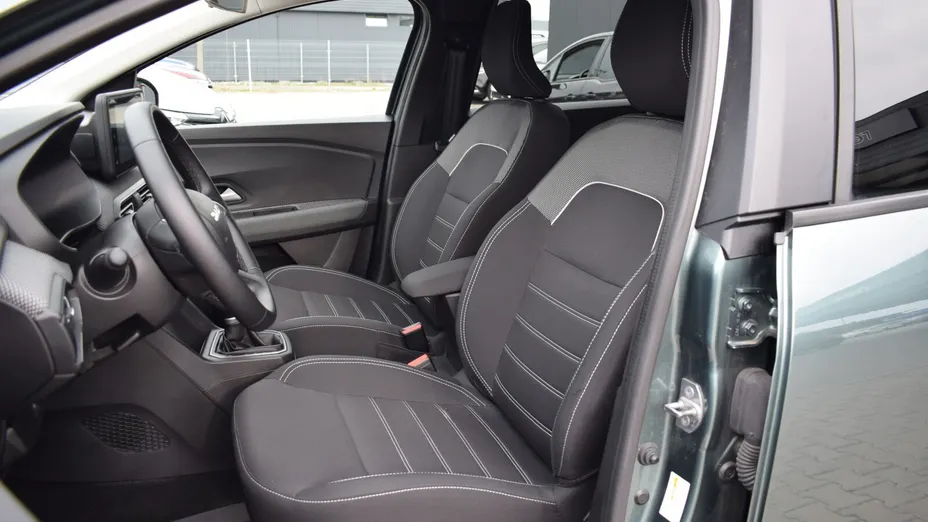 DACIA Jogger Jogger 1.6 Full Hybrid 140 Expression MMT