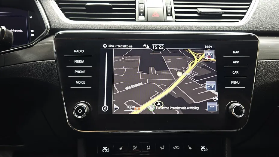 SKODA Superb Superb 2.0 TDI SCR Style DSG