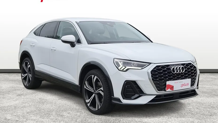AUDI Q3 Sportback -