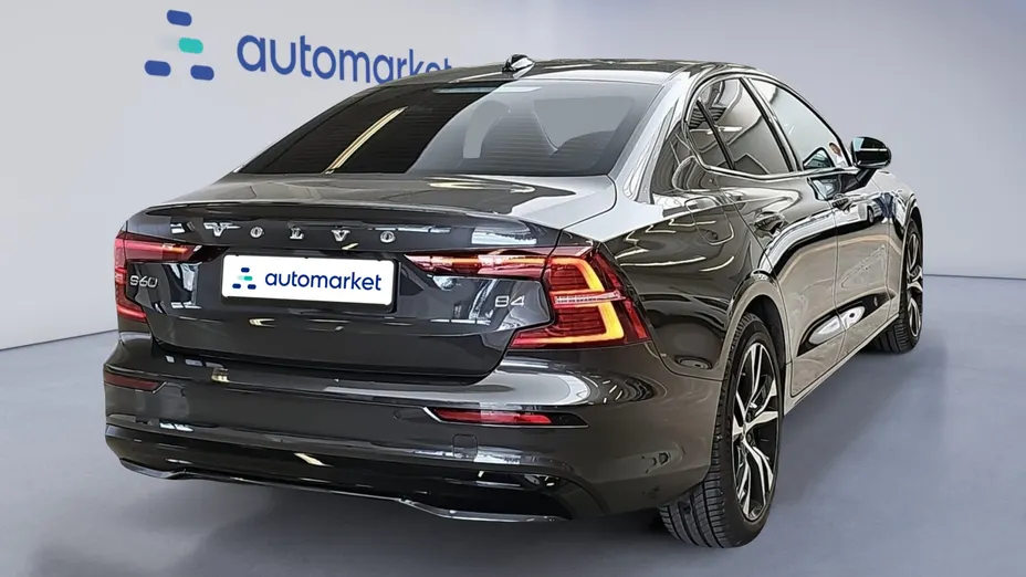 VOLVO S60 S60 B4 B Plus Dark aut