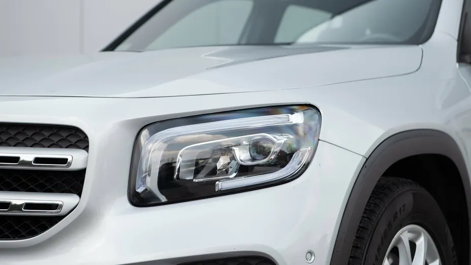 MERCEDES-BENZ GLB GLB 180 7G-DCT