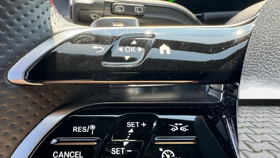 MERCEDES-BENZ GLA GLA 200 mHEV AMG Line 7G-DCT