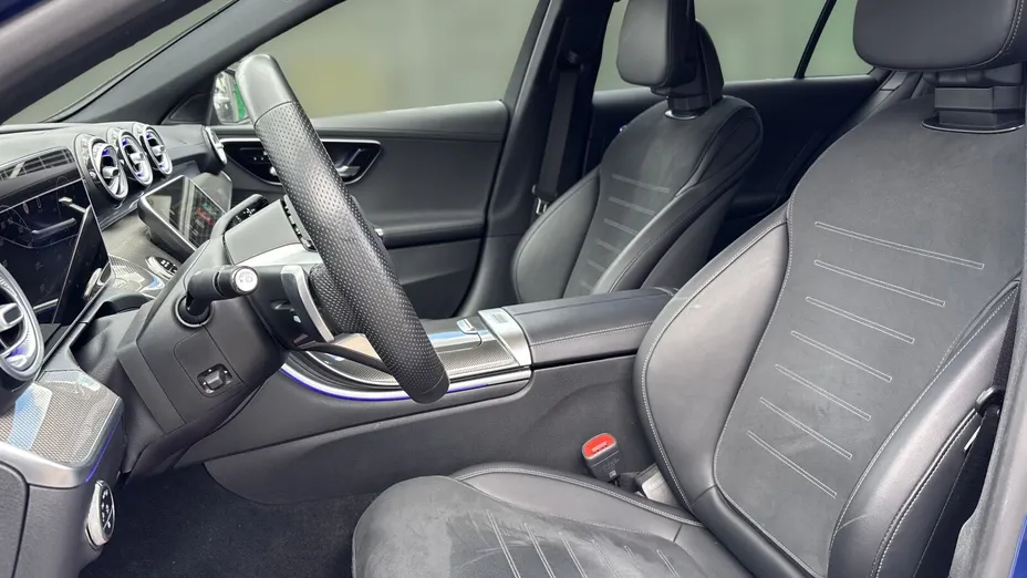 MERCEDES-BENZ C Klasa C 220 d mHEV 4-Matic AMG