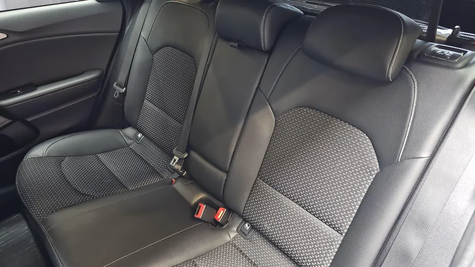KIA Cee'd Ceed 1.6 CRDi SCR L
