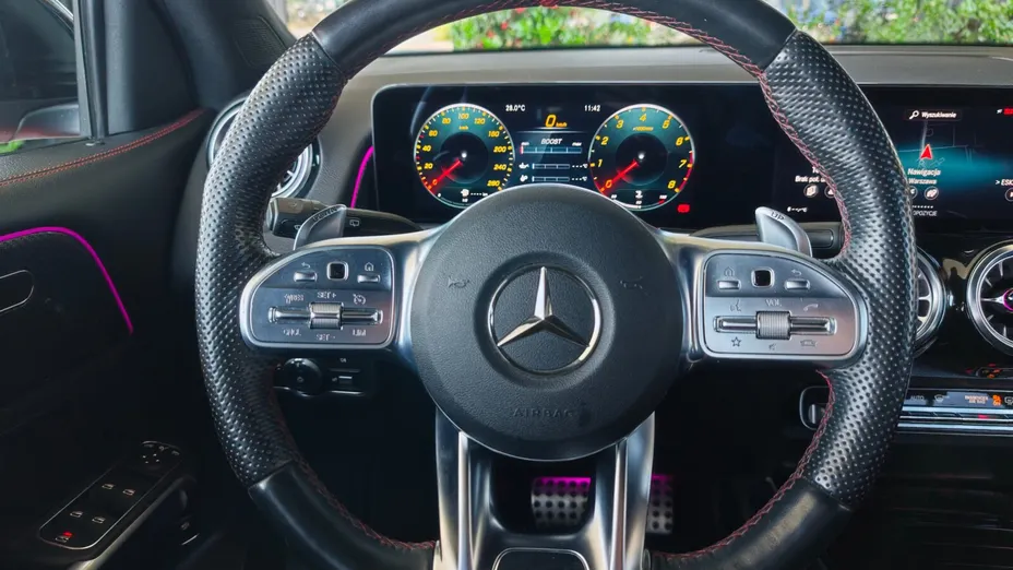 MERCEDES-BENZ GLB AMG GLB 35 4-Matic
