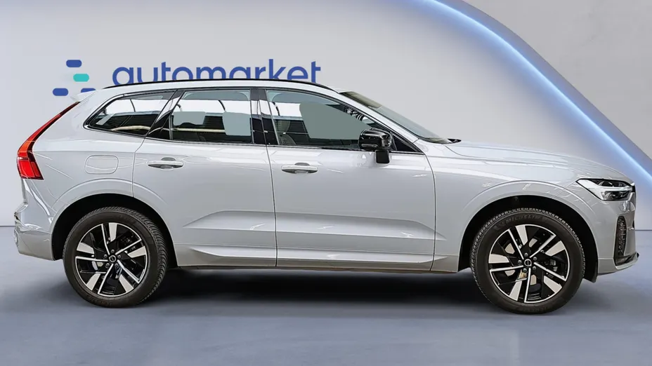 VOLVO XC60 XC60 B5 B AWD Plus Dark aut