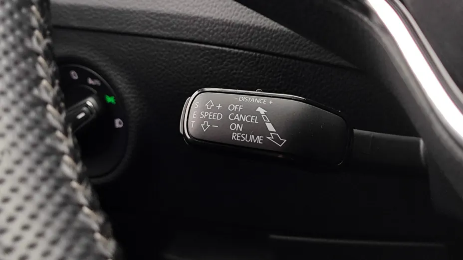 SKODA Superb Superb 2.0 TDI SCR Sportline DSG