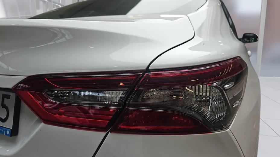 TOYOTA Camry Camry 2.5 Hybrid Comfort CVT