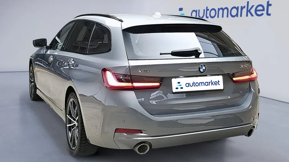 BMW Seria 3 330i xDrive aut
