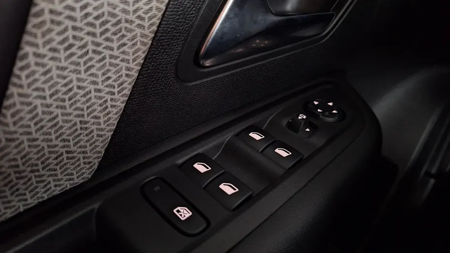 CITROEN C4 C4 1.5 BlueHDi Shine S&S