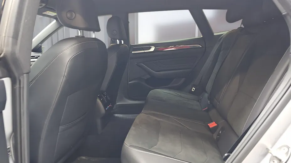 VOLKSWAGEN Arteon Arteon 2.0 TSI R-Line DSG